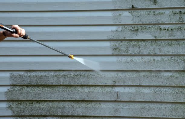 Best Sidewalk Pressure Washing  in Ellinwood, KS