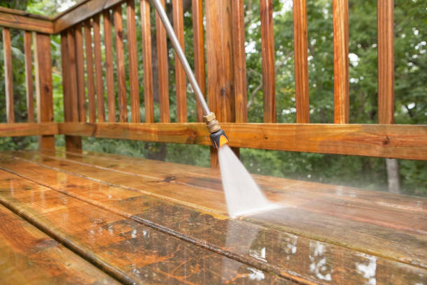 Best Roof Power Washing Services  in Ellinwood, KS
